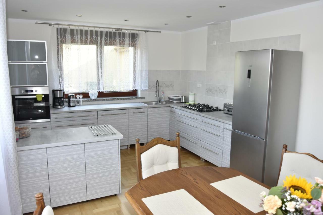 Apartament Bardzo Popularny Болеславець Екстер'єр фото
